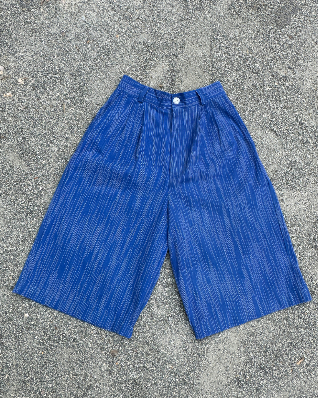 GRIMIS SHORTS